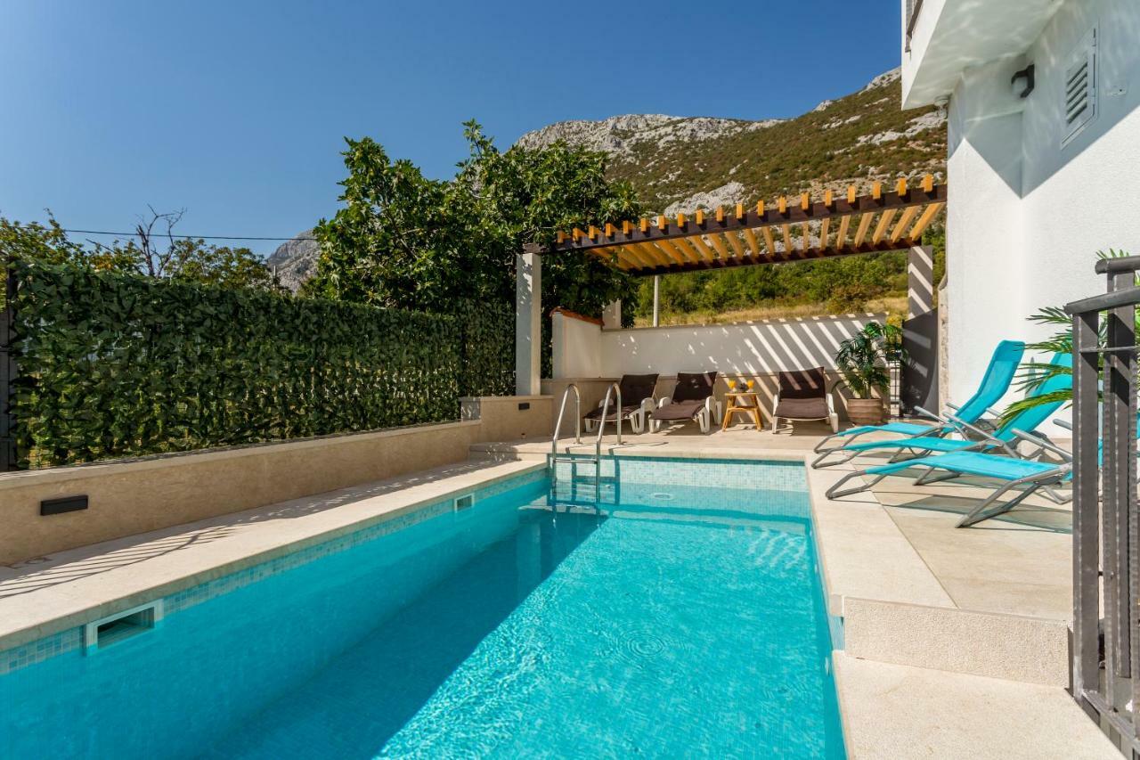 House Luce With Pool Leilighet Čisla Eksteriør bilde
